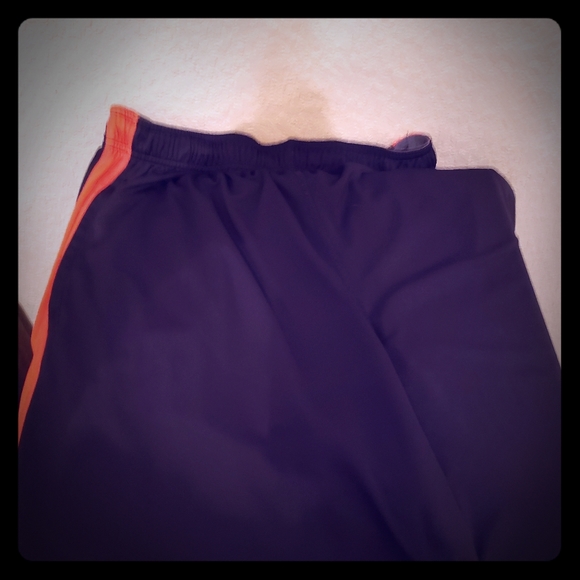 Mens Nike San Francisco Giants  XL Shorts - Picture 1 of 3